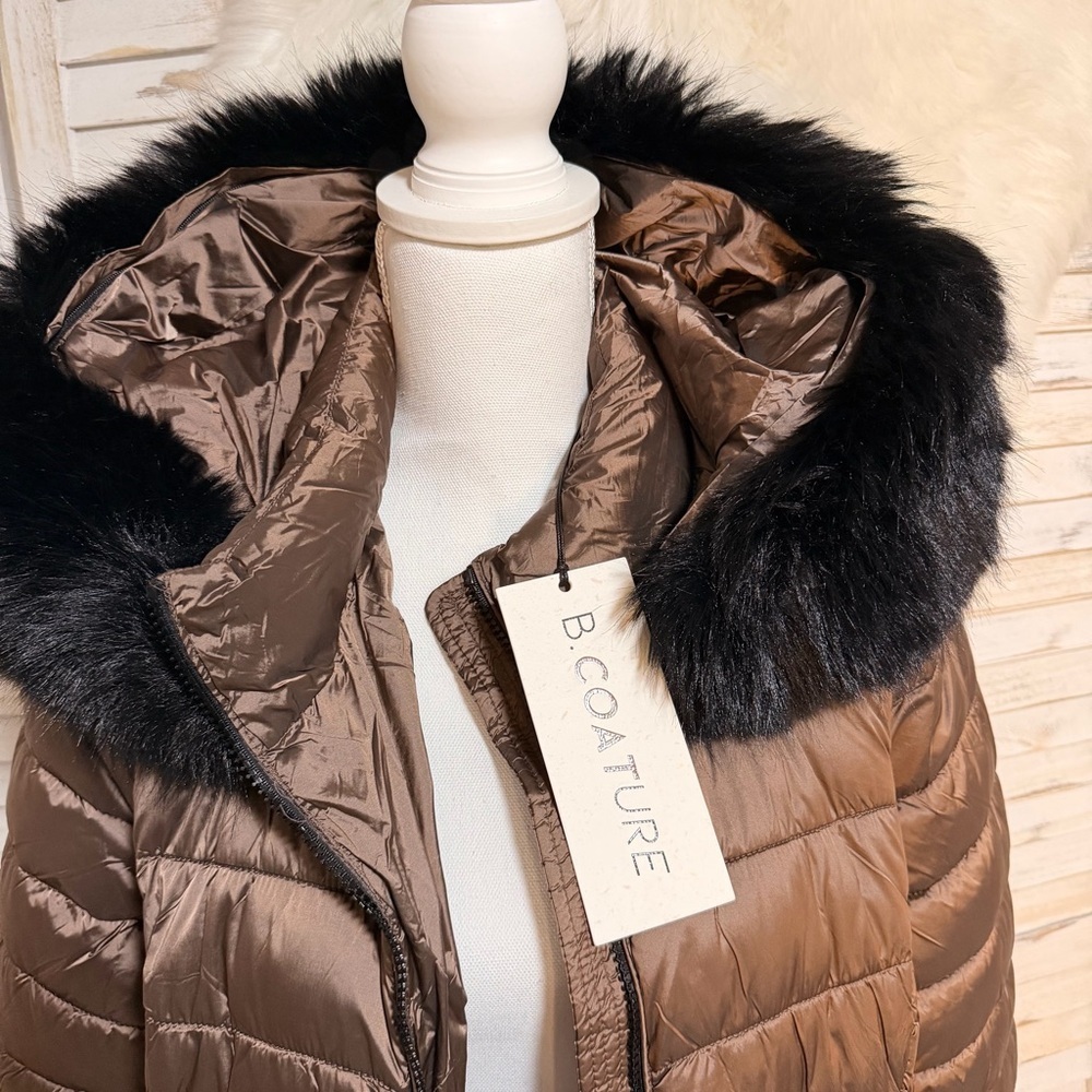 Elegant Brown Puffer Jacket with Faux Fur Trim - Picture 11 of 11